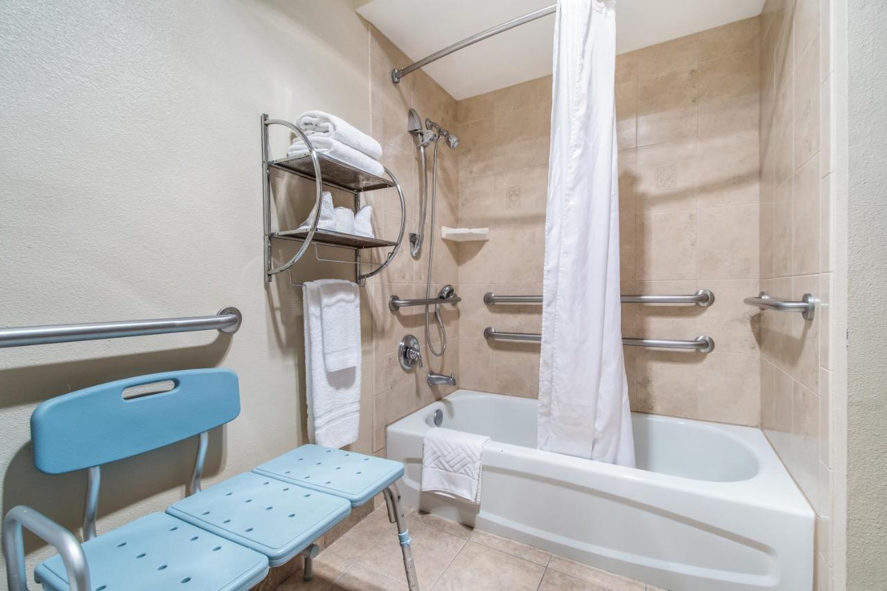 King Room - Disability Access