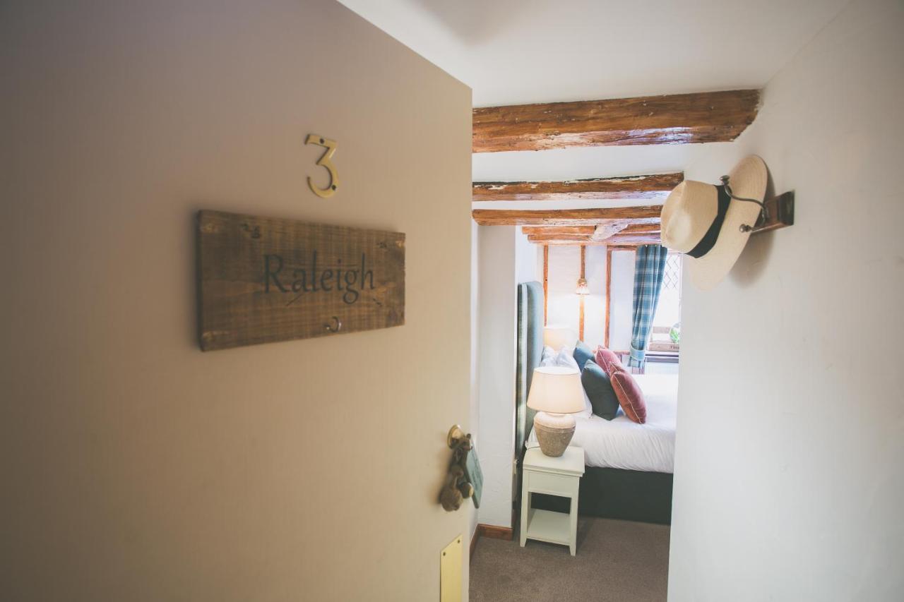 Deluxe Double Room with Cove View