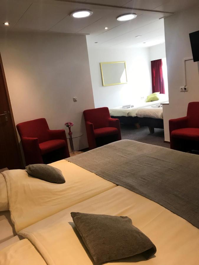 Comfort Quadruple Room,215853116:JPEG
