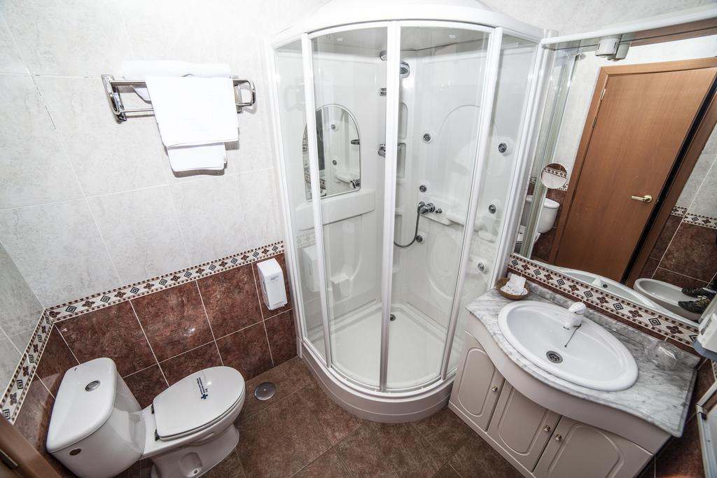 Habitación Doble con balcón - 2 camas