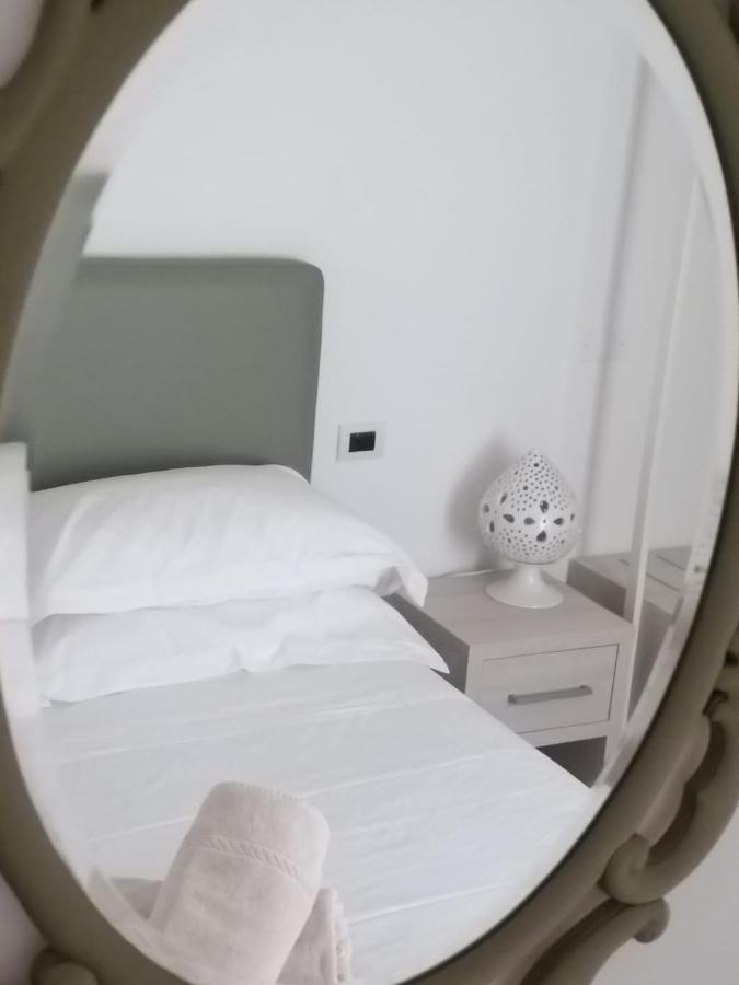 Camera Matrimoniale/Doppia con Letti Singoli