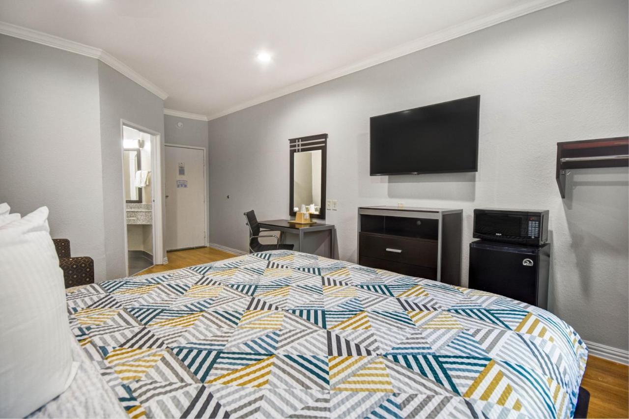 Double Room - Disability Access