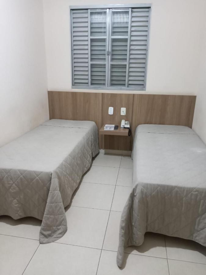 Quarto Standard com 2 Camas de Solteiro