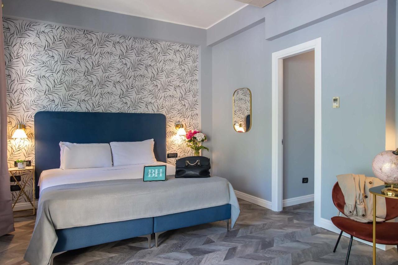 Double or Twin Room Private Bathroom