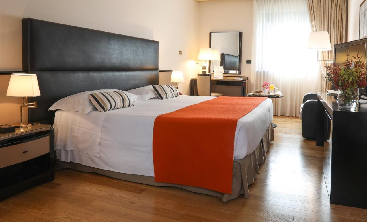 Superior Double Room,1226975645:JPEG