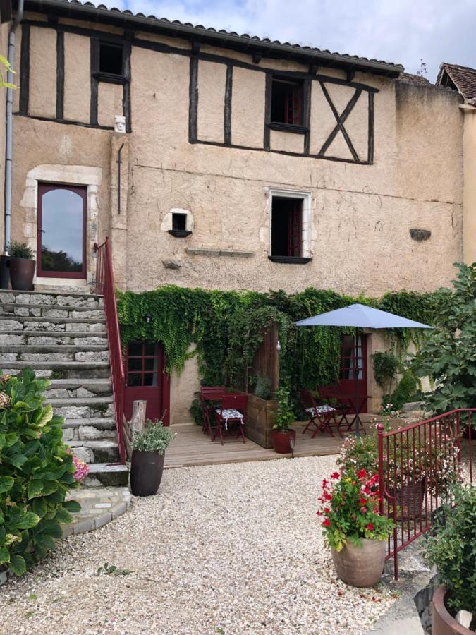 Double Room Mountain View