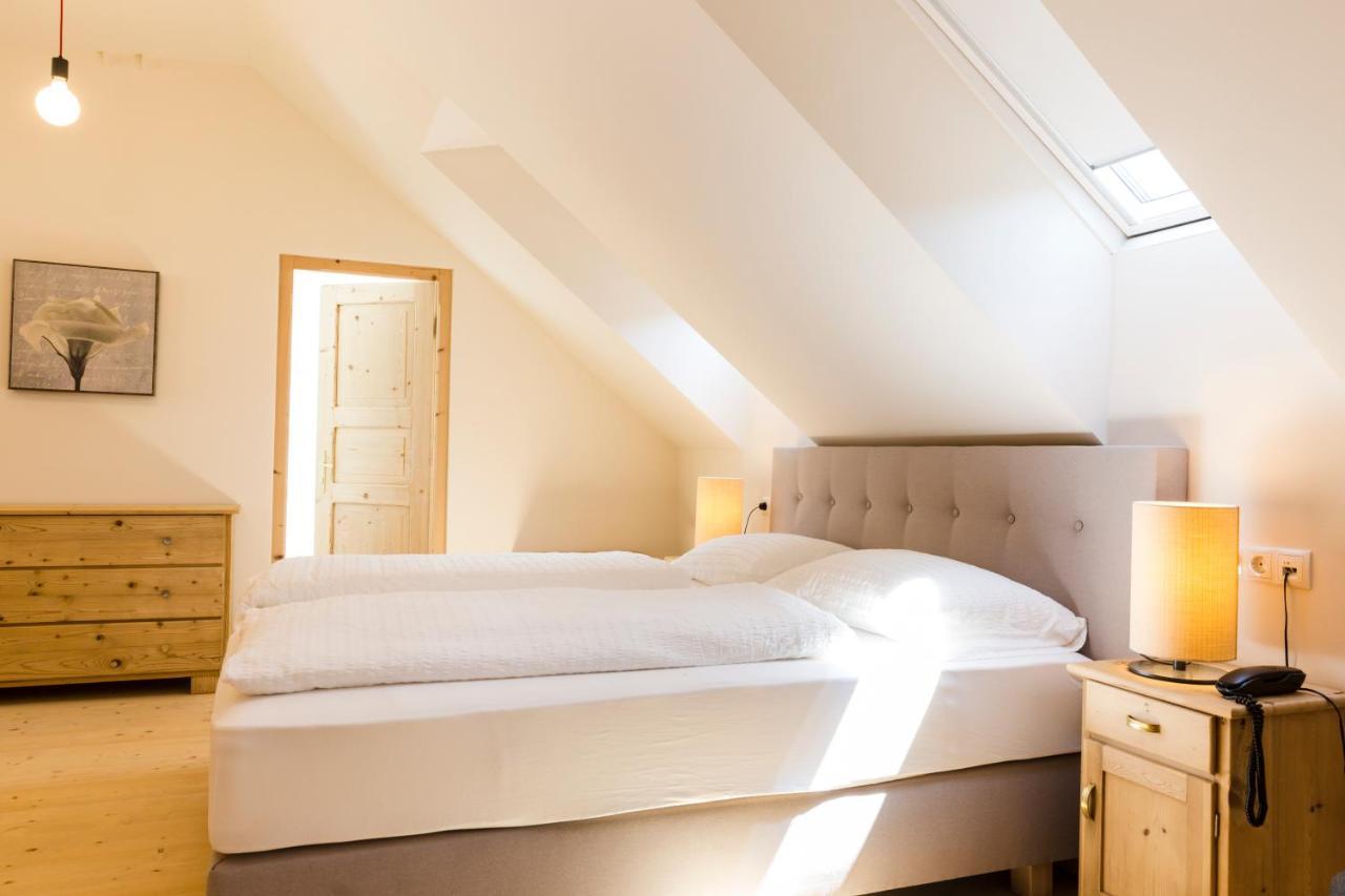 Junior Suite,1746890814:JPEG