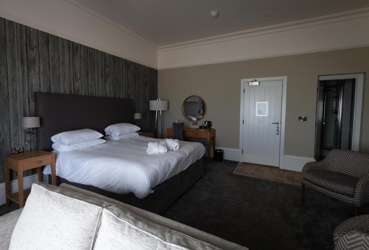 Deluxe Double or Twin Room Sea View