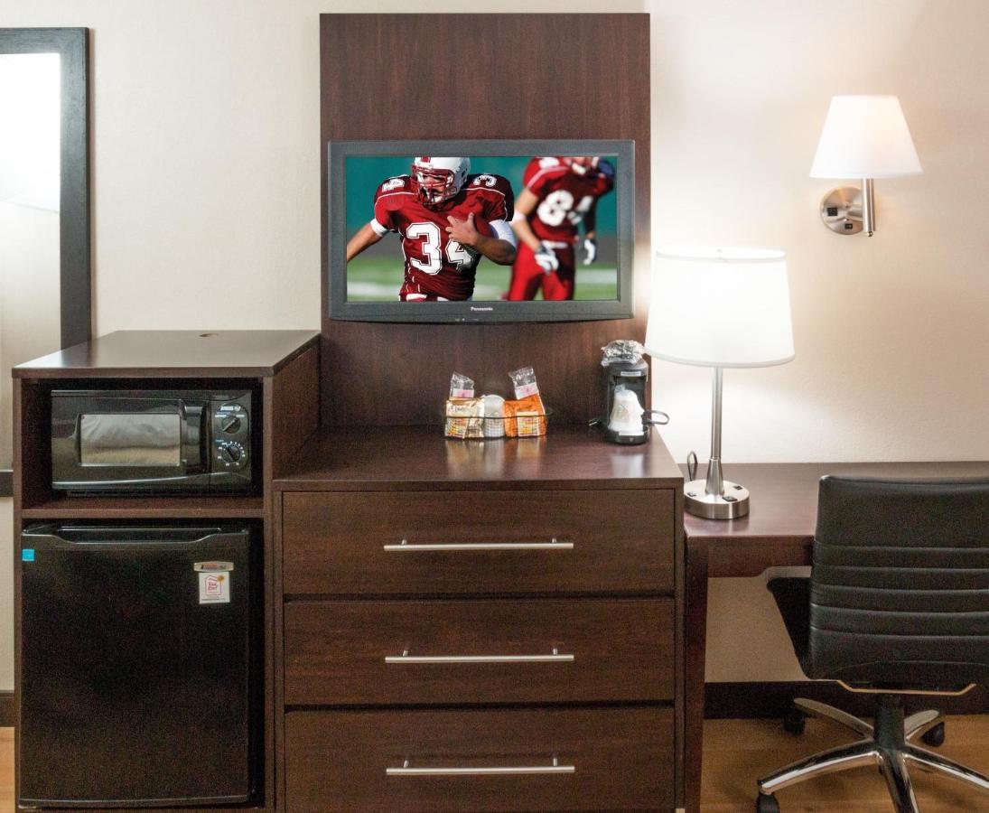 Deluxe Room with Two Double Beds Smoke Free