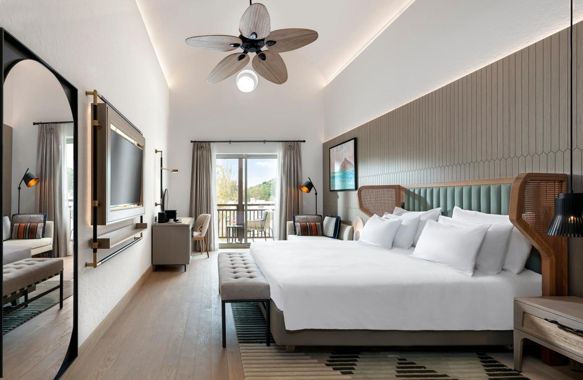 Collection Premium Room with Balcony