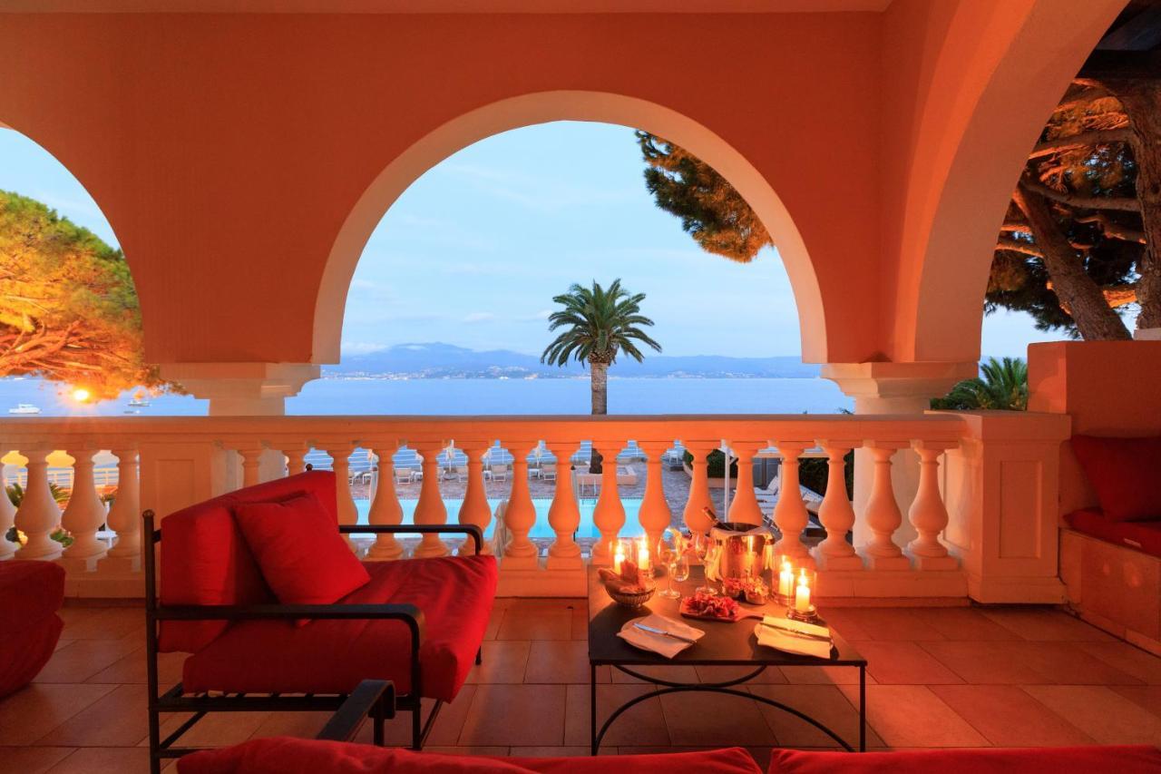 Chambre Signature - Salon et Terrasse - Vue sur Mer