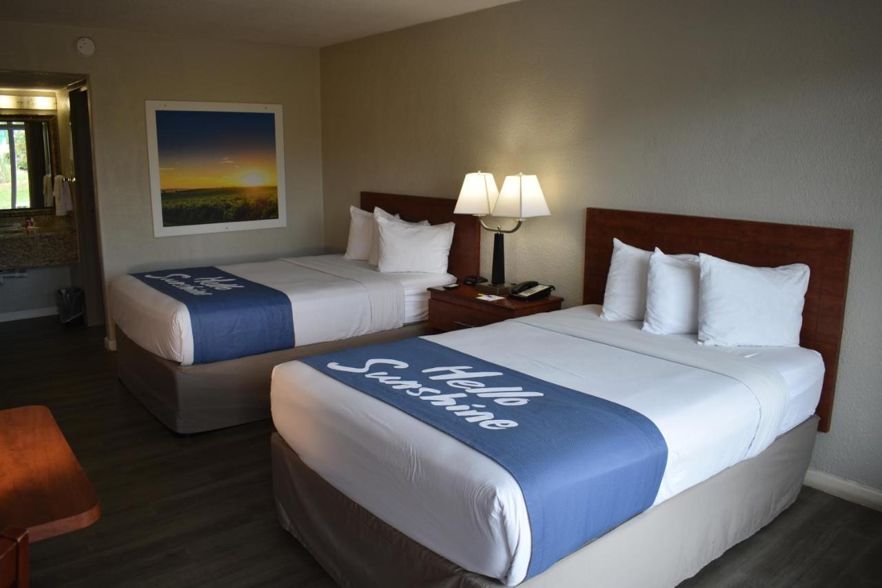 Double Room Two Double Beds Smoking