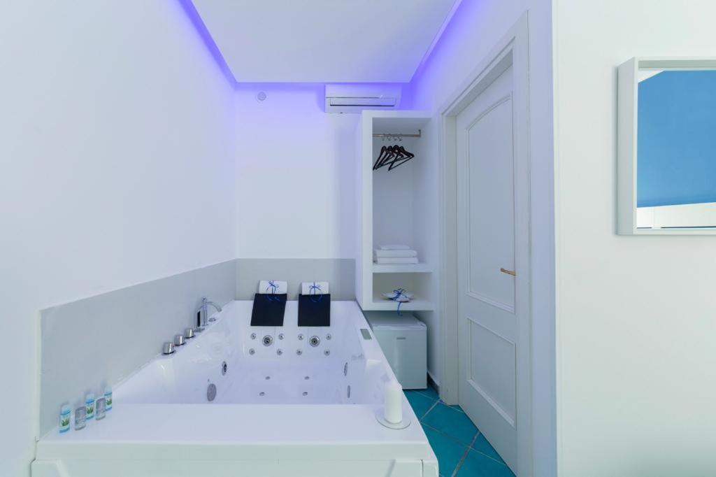 Suite Hot Tub