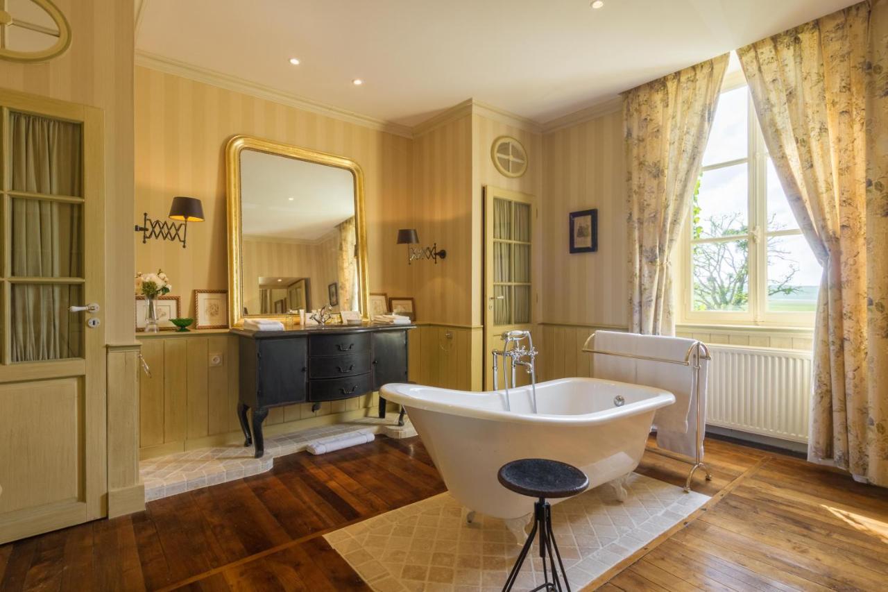 Prestige Room