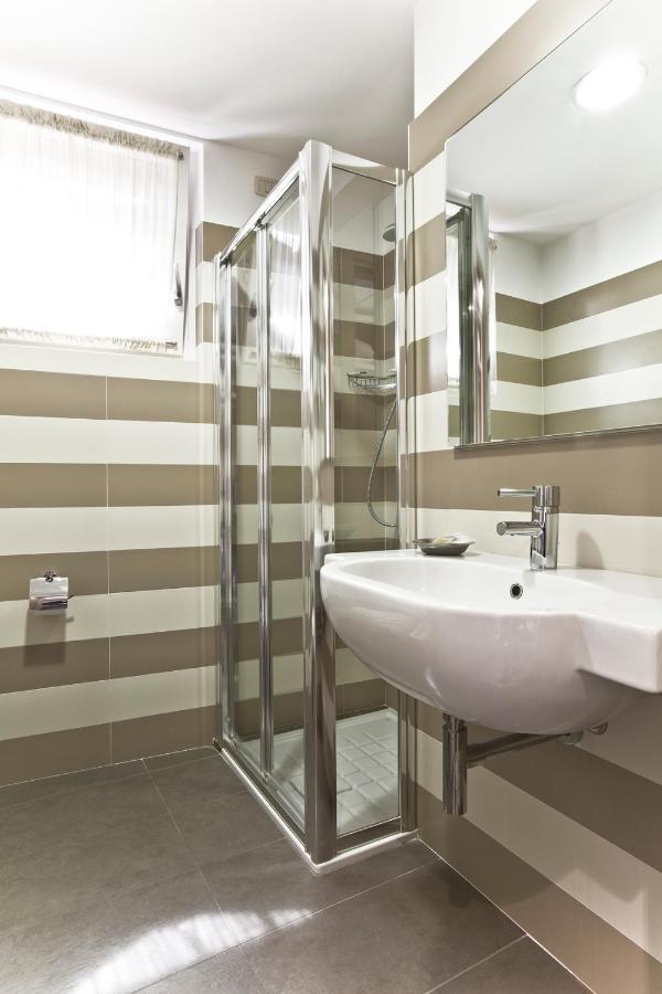 Dreibettzimmer mit Seeblick