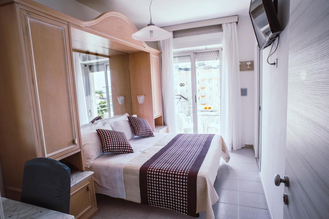 Double Room Partial Sea View