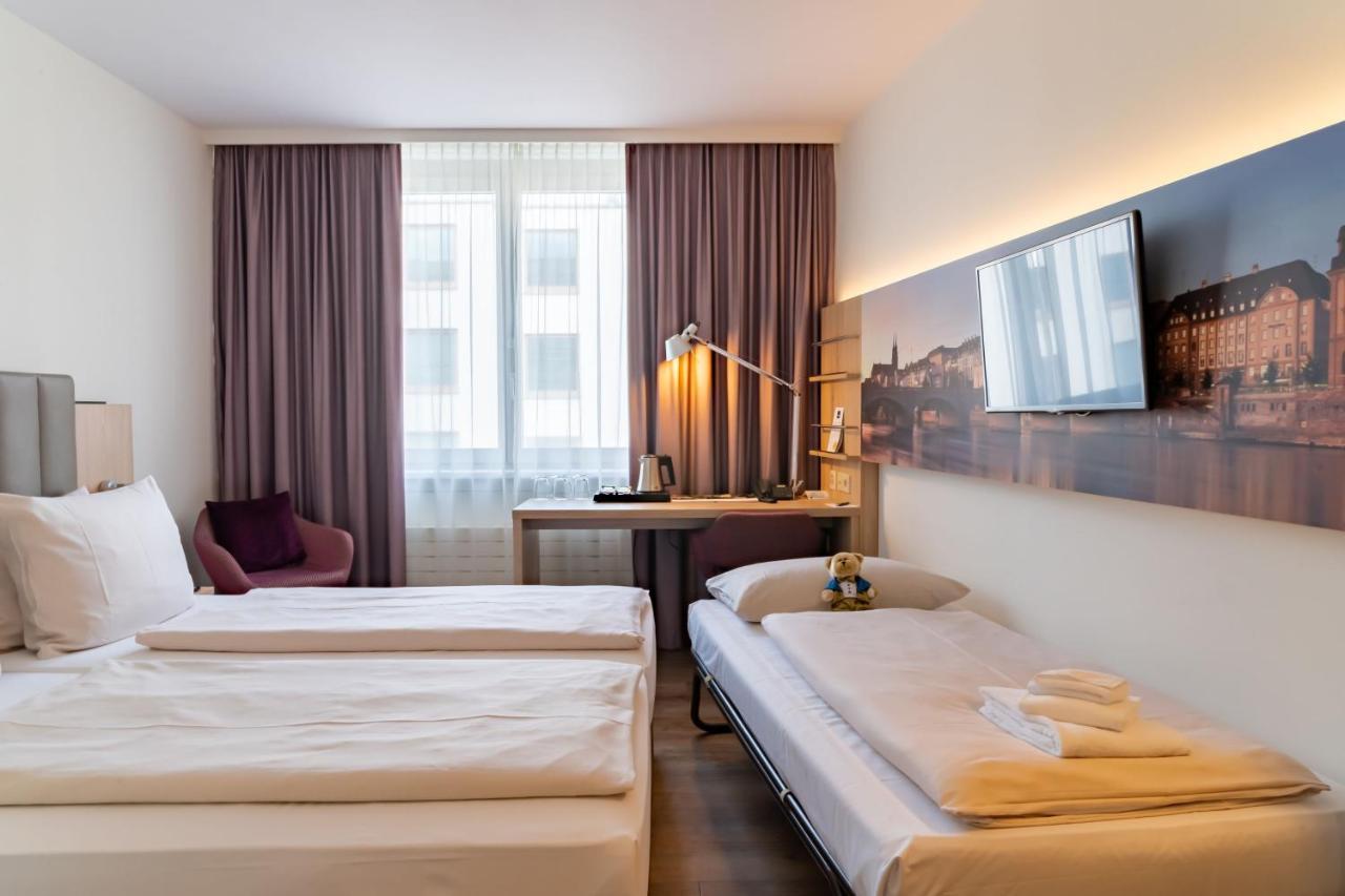 Essential Triple Room