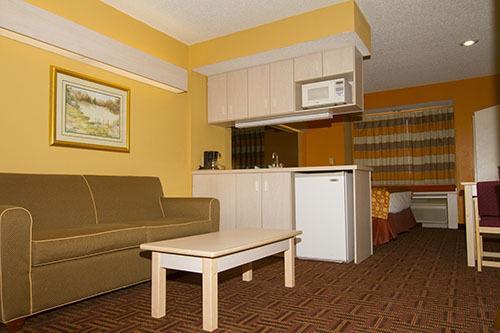 King Suite Non-Smoking