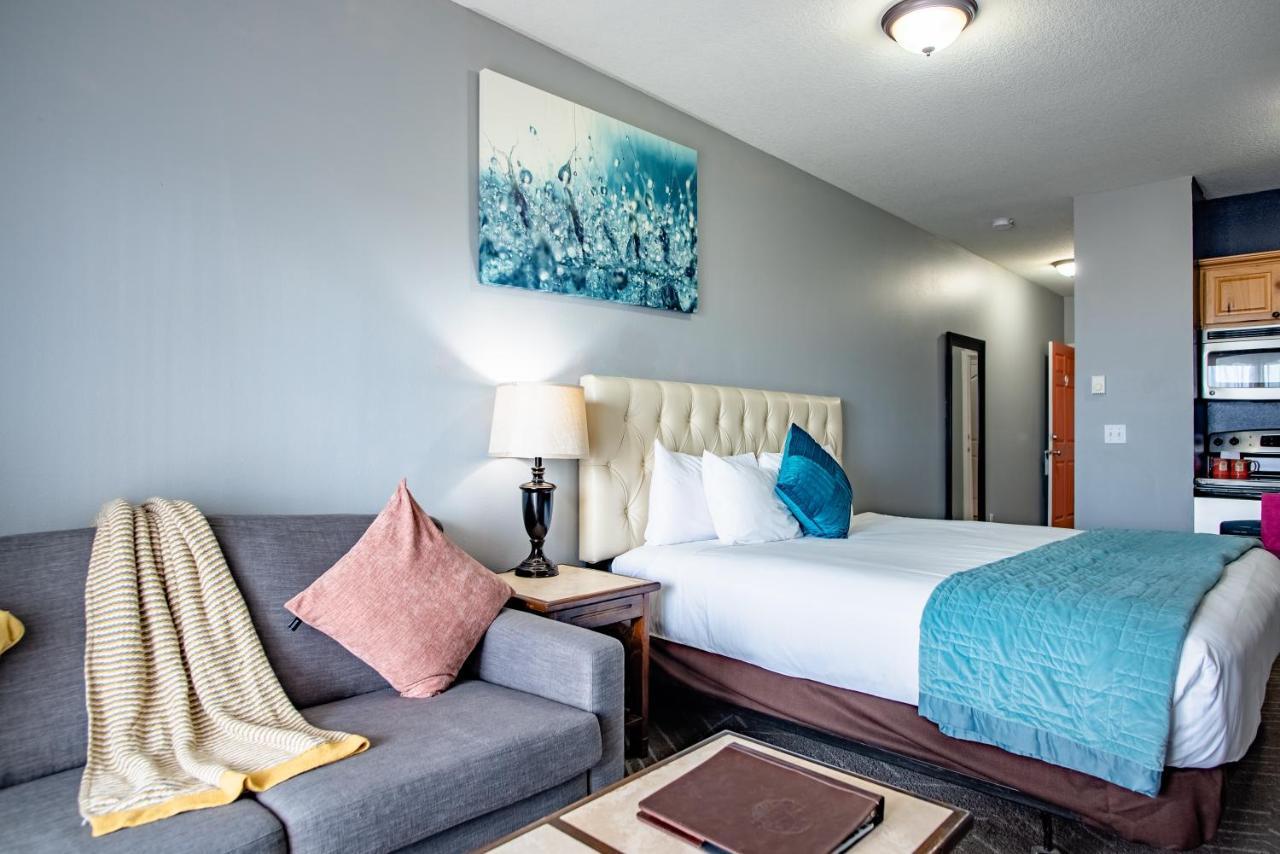 Oceanfront King Suite Spa twin bed