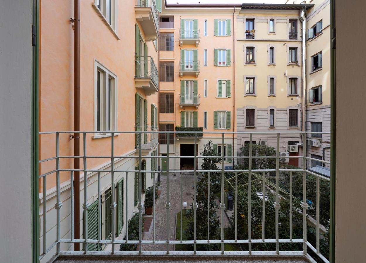 1 Bedroom Apartment Balcony Sofa Bed