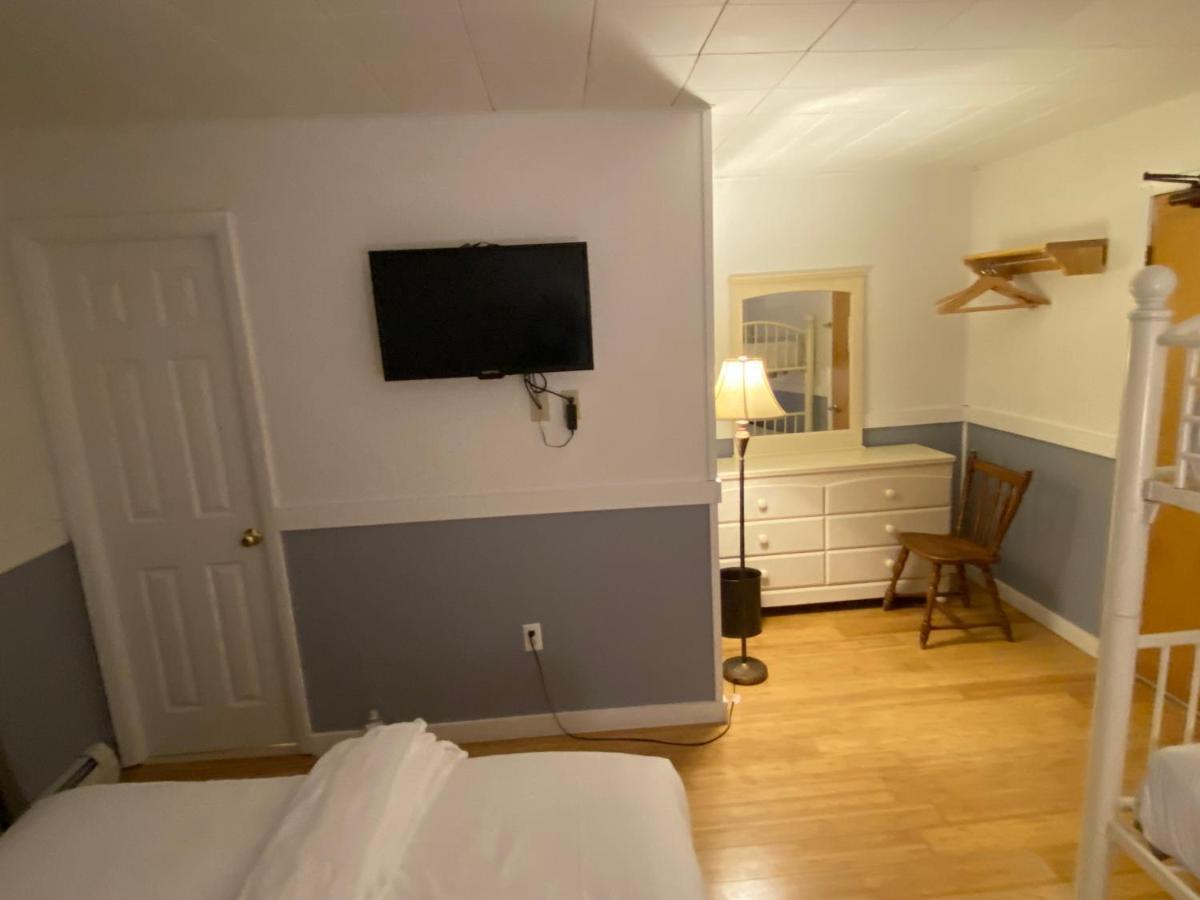 Classic Quadruple Room
