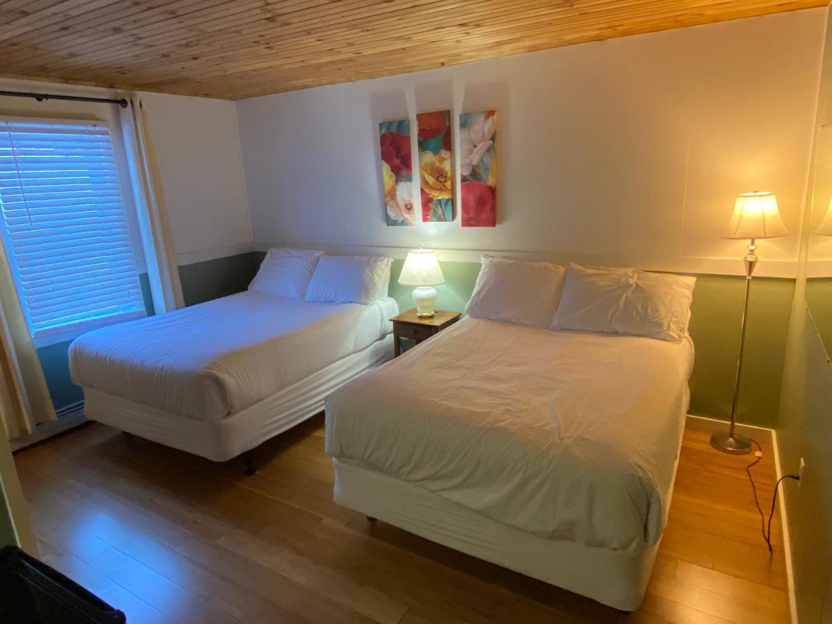 Classic Quadruple Room