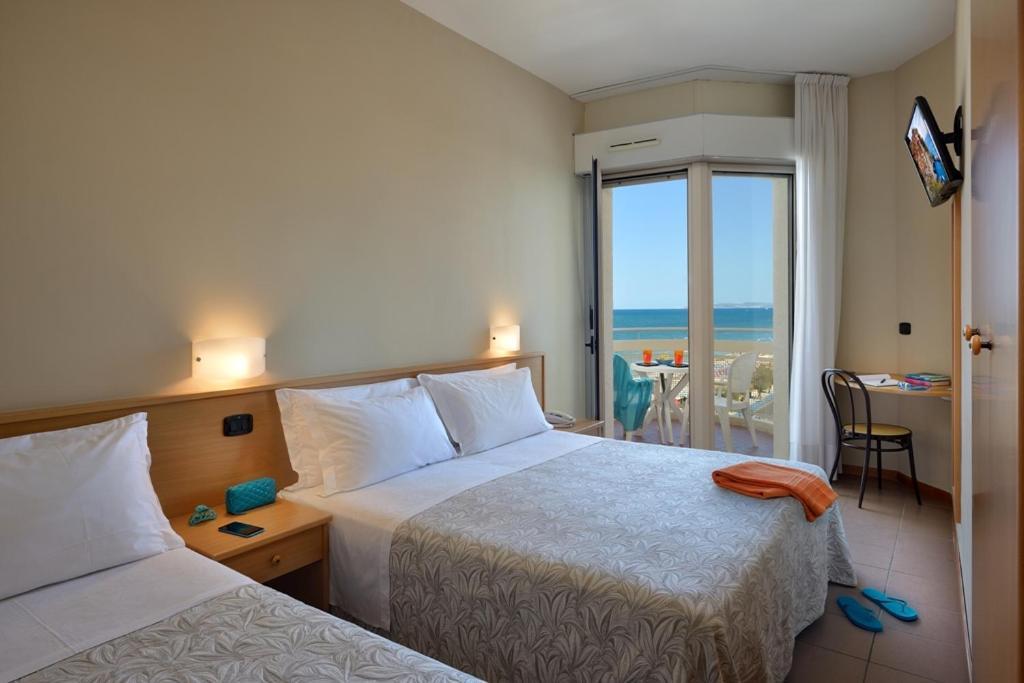 Triple Room Sea View