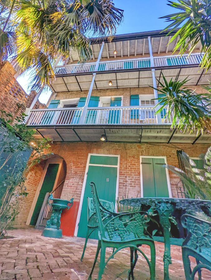 One bedroom Plus Upscale Sofa Bed 1st Floor