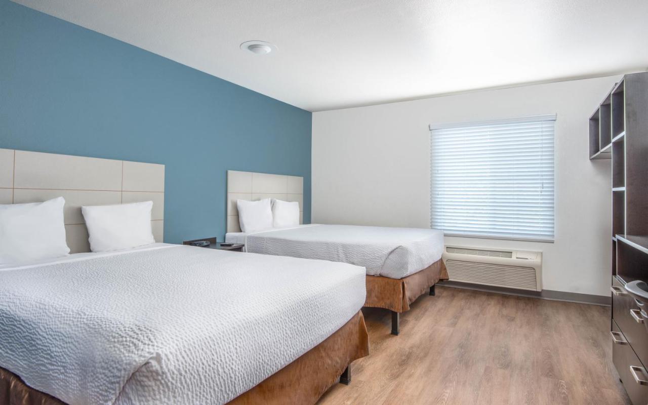 Standard Queen Room with Two Queen Beds - Non-Smoking