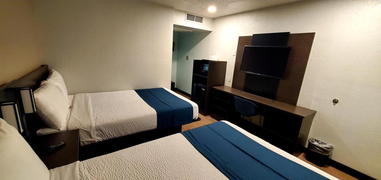 Quadruple Room Smoking