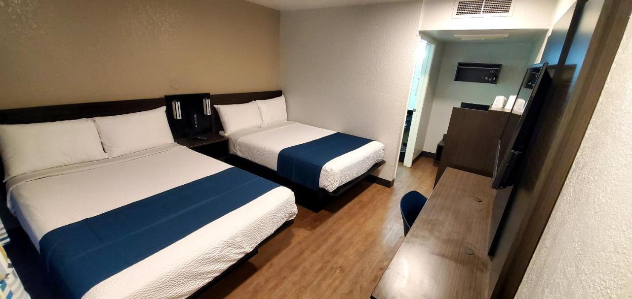 Quadruple Room Smoking