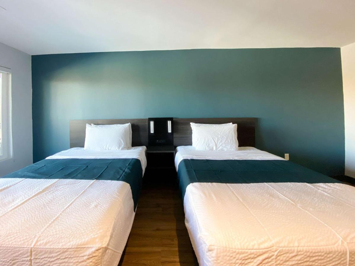 Quadruple Room Non-Smoking