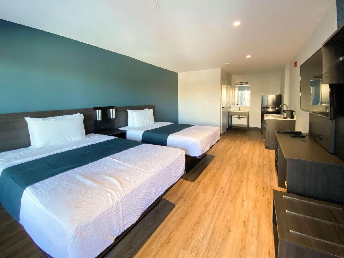 Quadruple Room Non-Smoking
