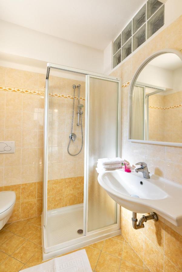 Double or Twin Room Balcony