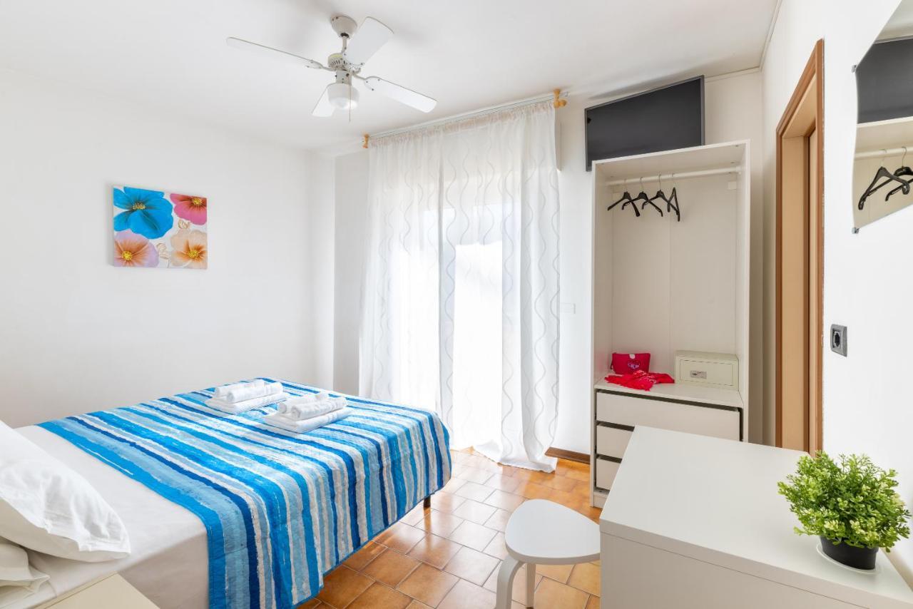 Double or Twin Room Balcony