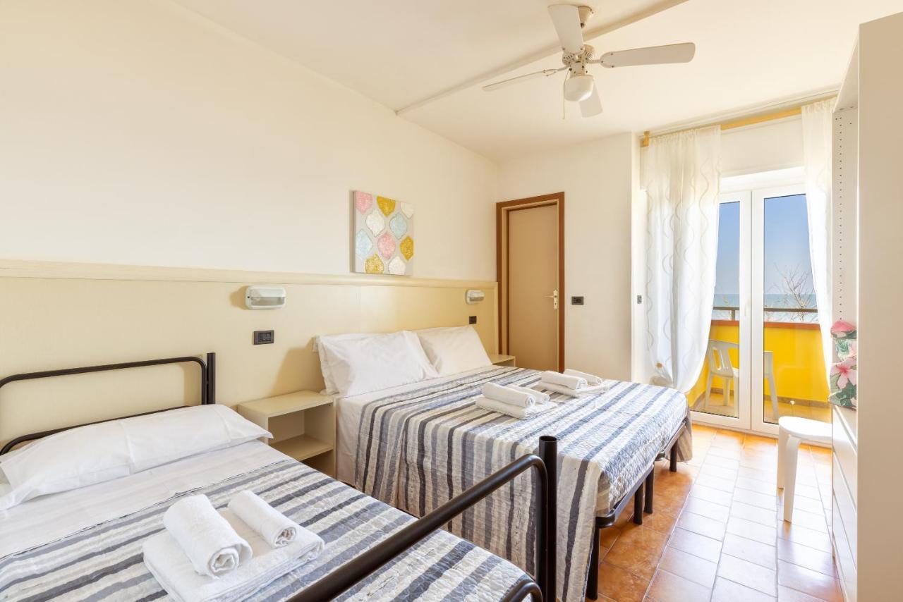 Triple Room Balcony