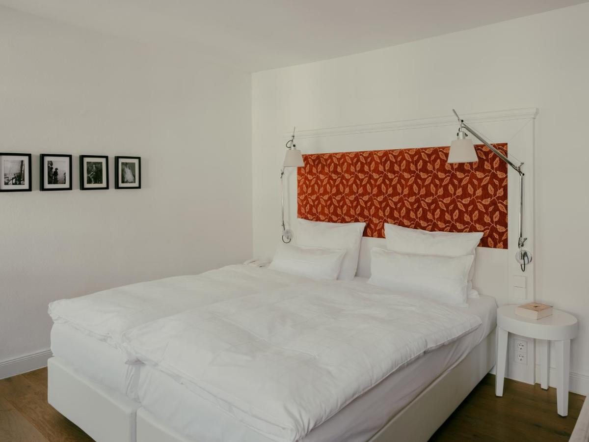 Classic Double Room with City View