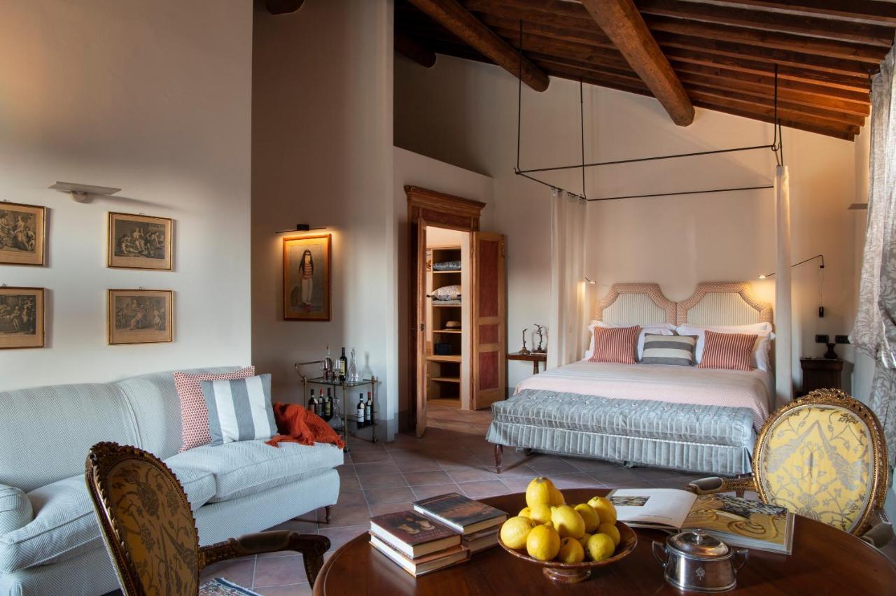 Deluxe King Suite