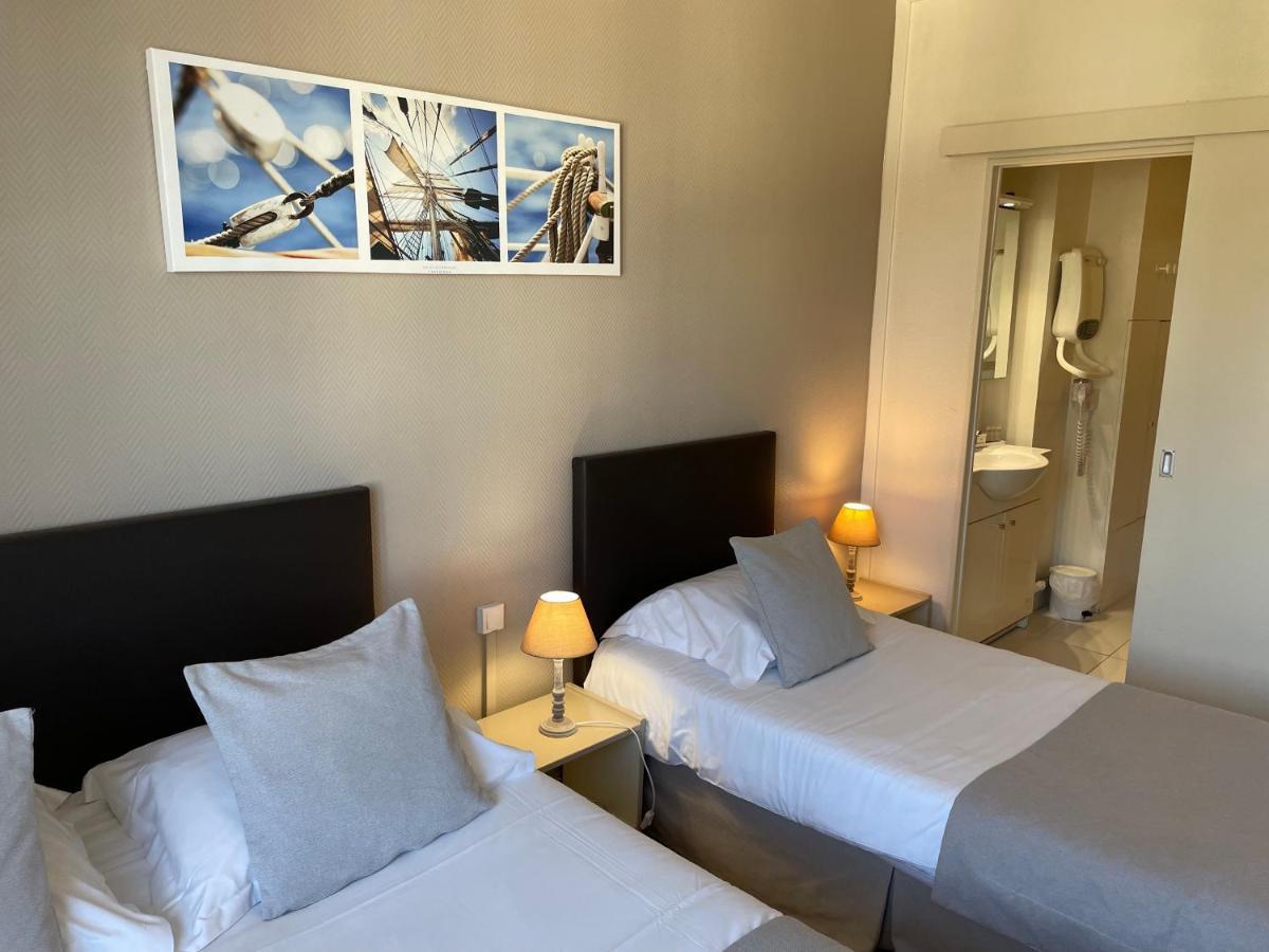 Triple Room Sea View