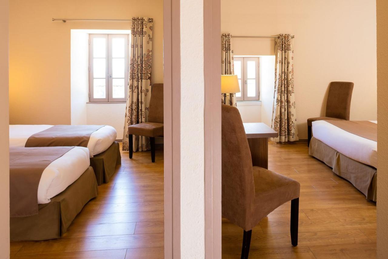 Chambre Familiale (5 Personnes)