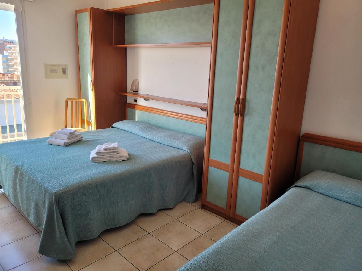 Budget Dreibettzimmer