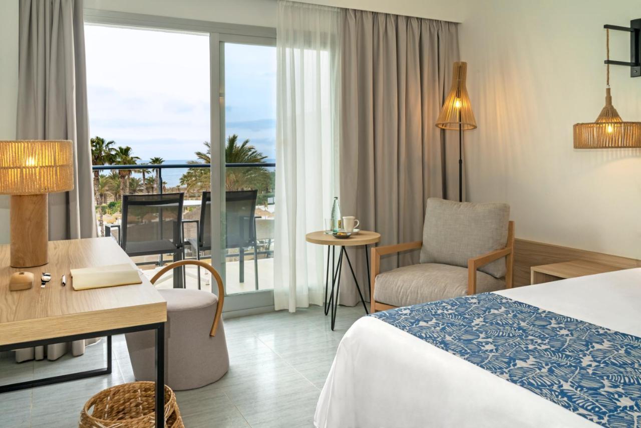 Deluxe Double Room Side Sea View