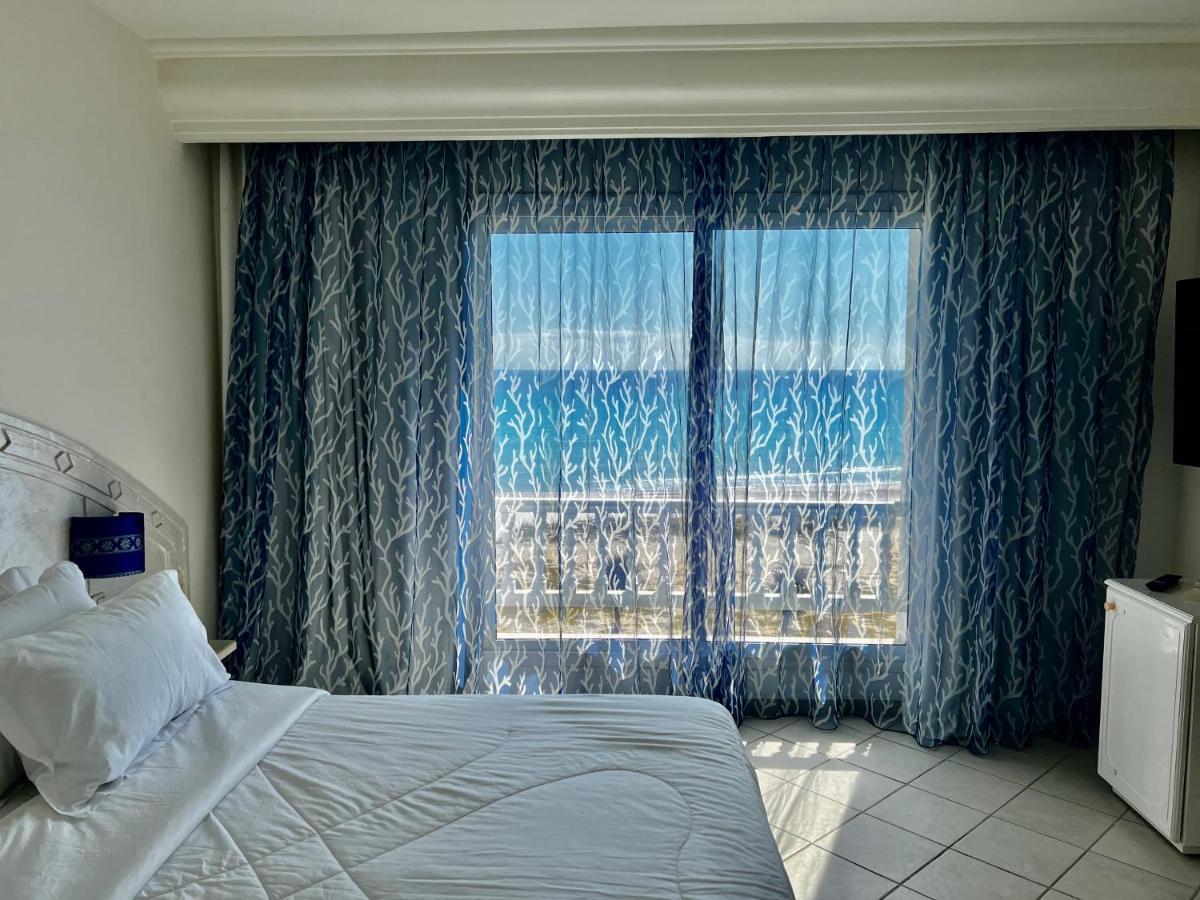 Deluxe Suite Sea View