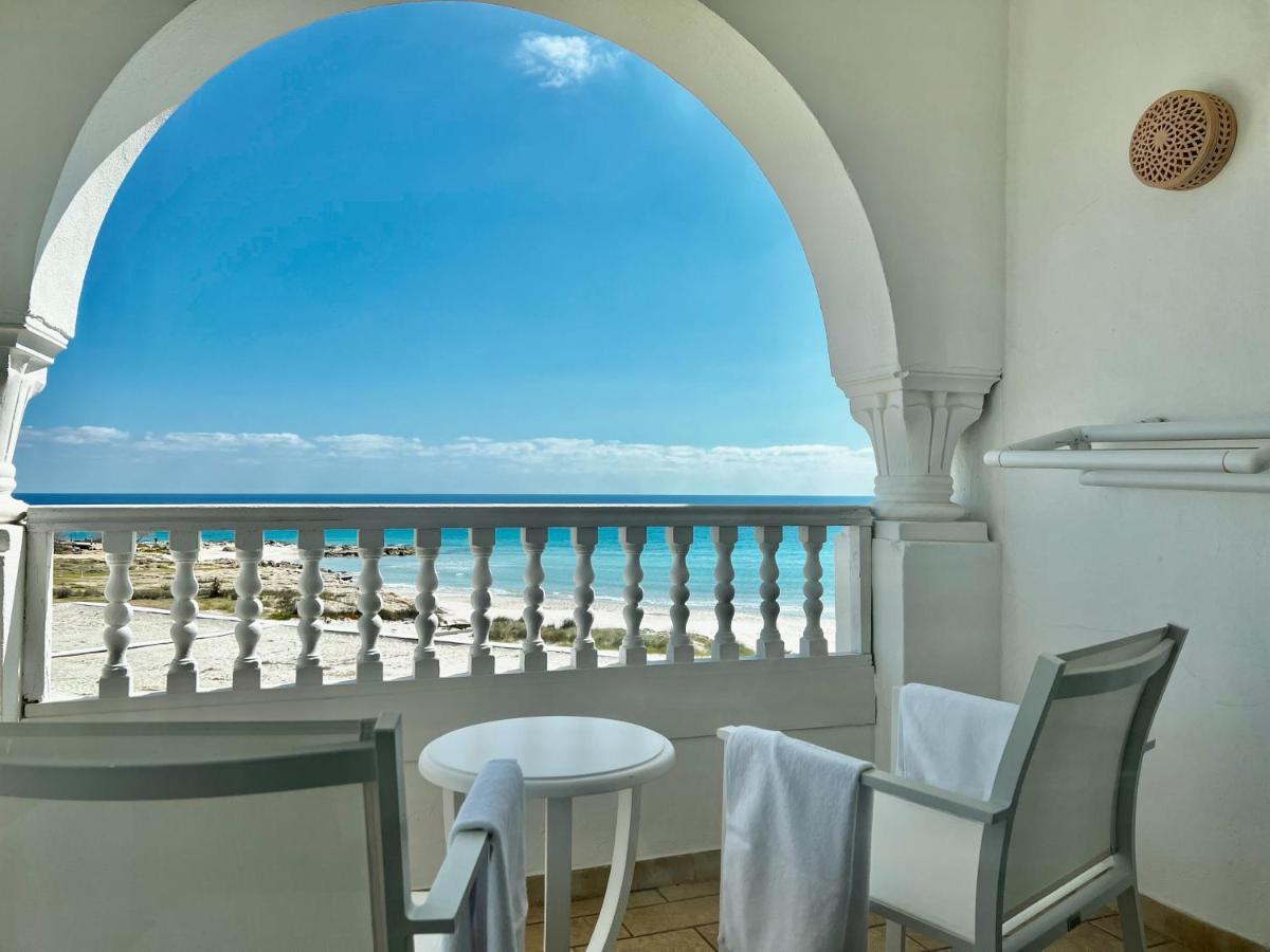 Deluxe Suite Sea View