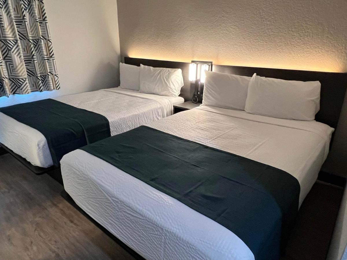 Quadruple Room Non-Smoking