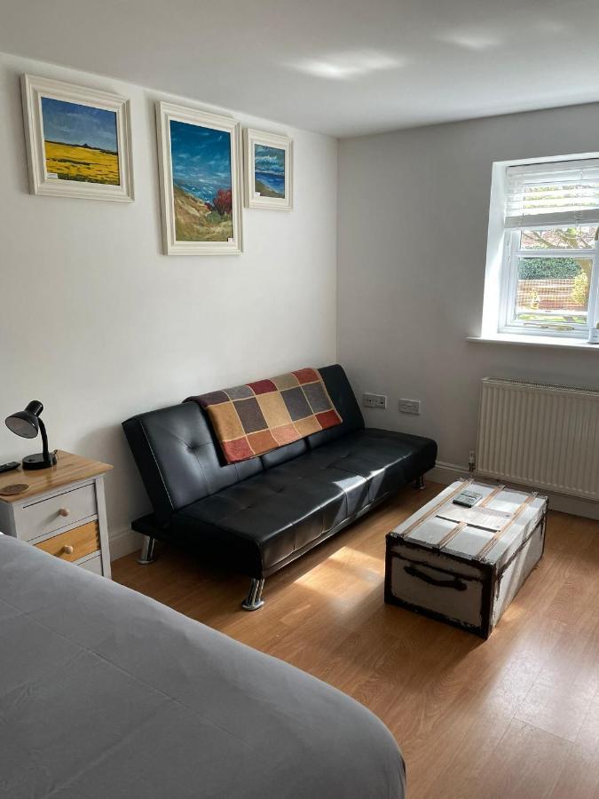 Large Double Room,1207356778:JPEG