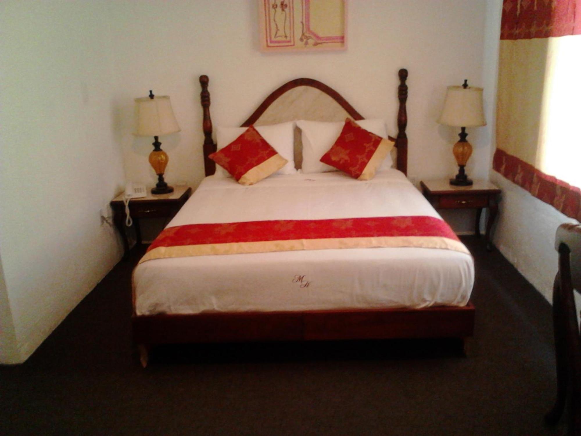 Queen Room
