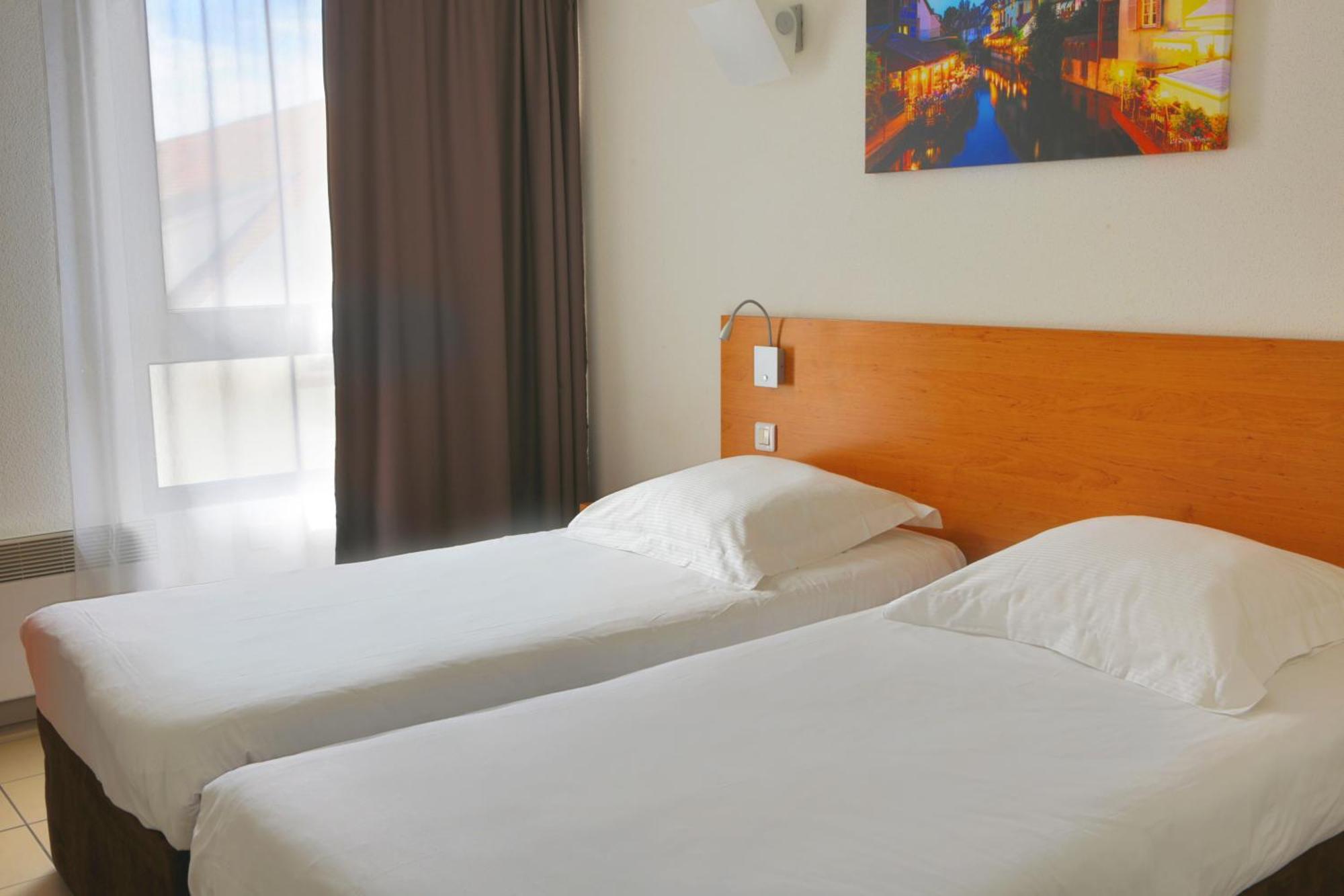 Twin Beds Studio