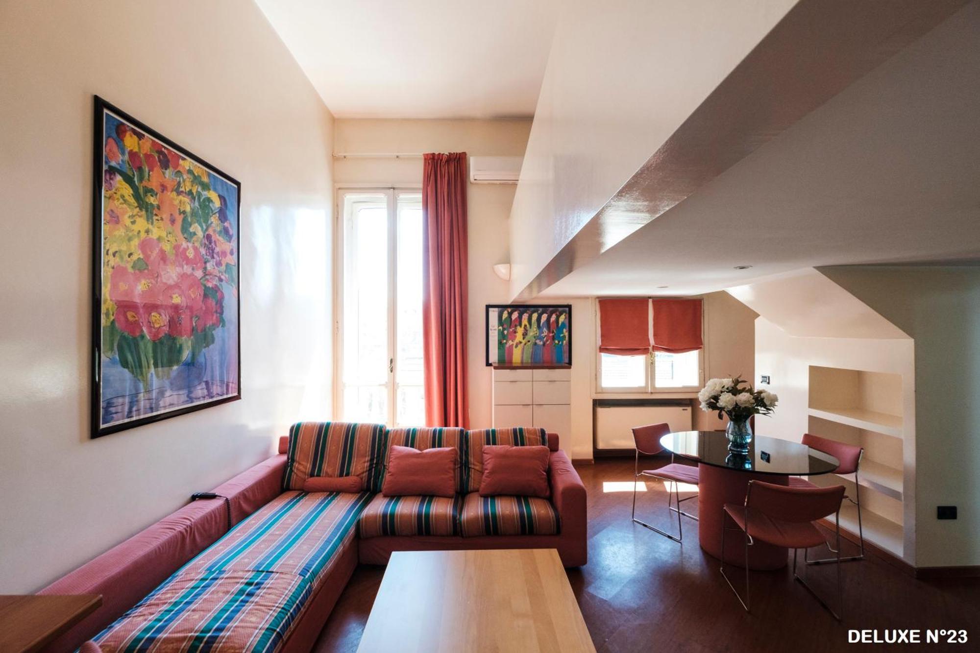 Deluxe One-Bedroom Apartment
