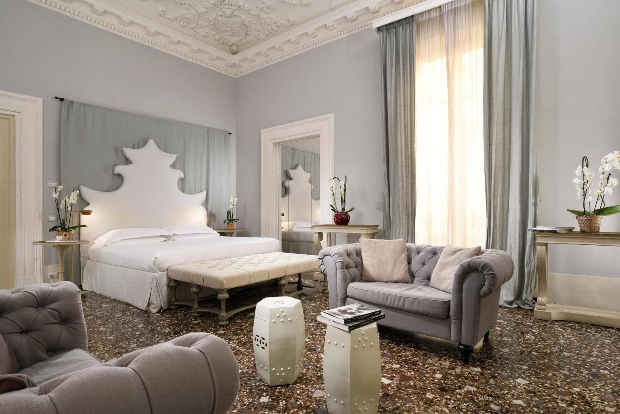 Junior Suite with Hot Tub